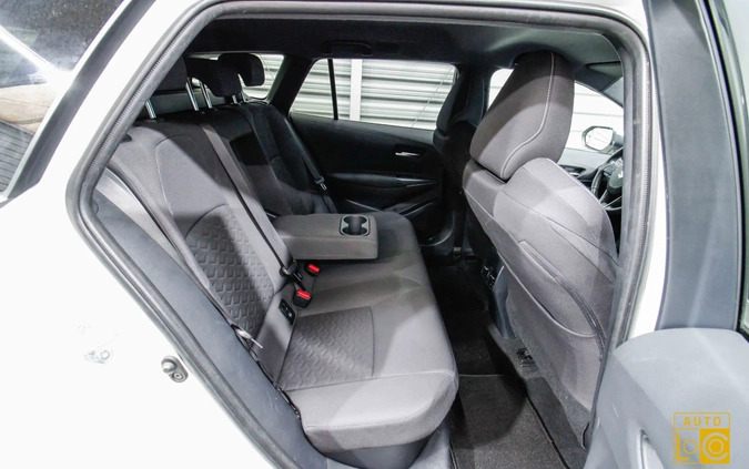 Suzuki Swace cena 93888 przebieg: 57000, rok produkcji 2020 z Ruda Śląska małe 562